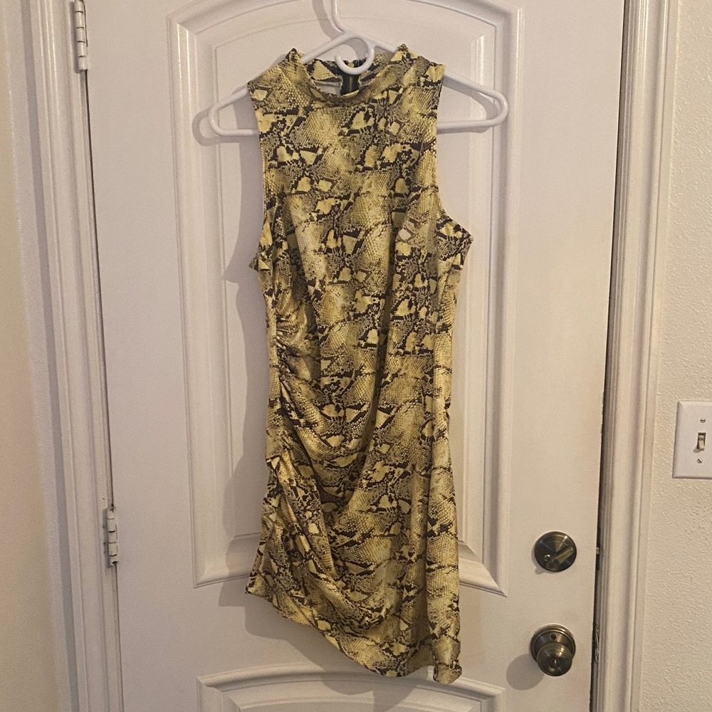 Fashion Nova Sleeveless Snake Print Dress